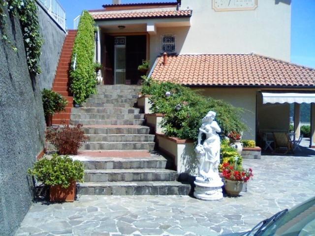 Affittacamere Le Meridiane Maissana Ngoại thất bức ảnh